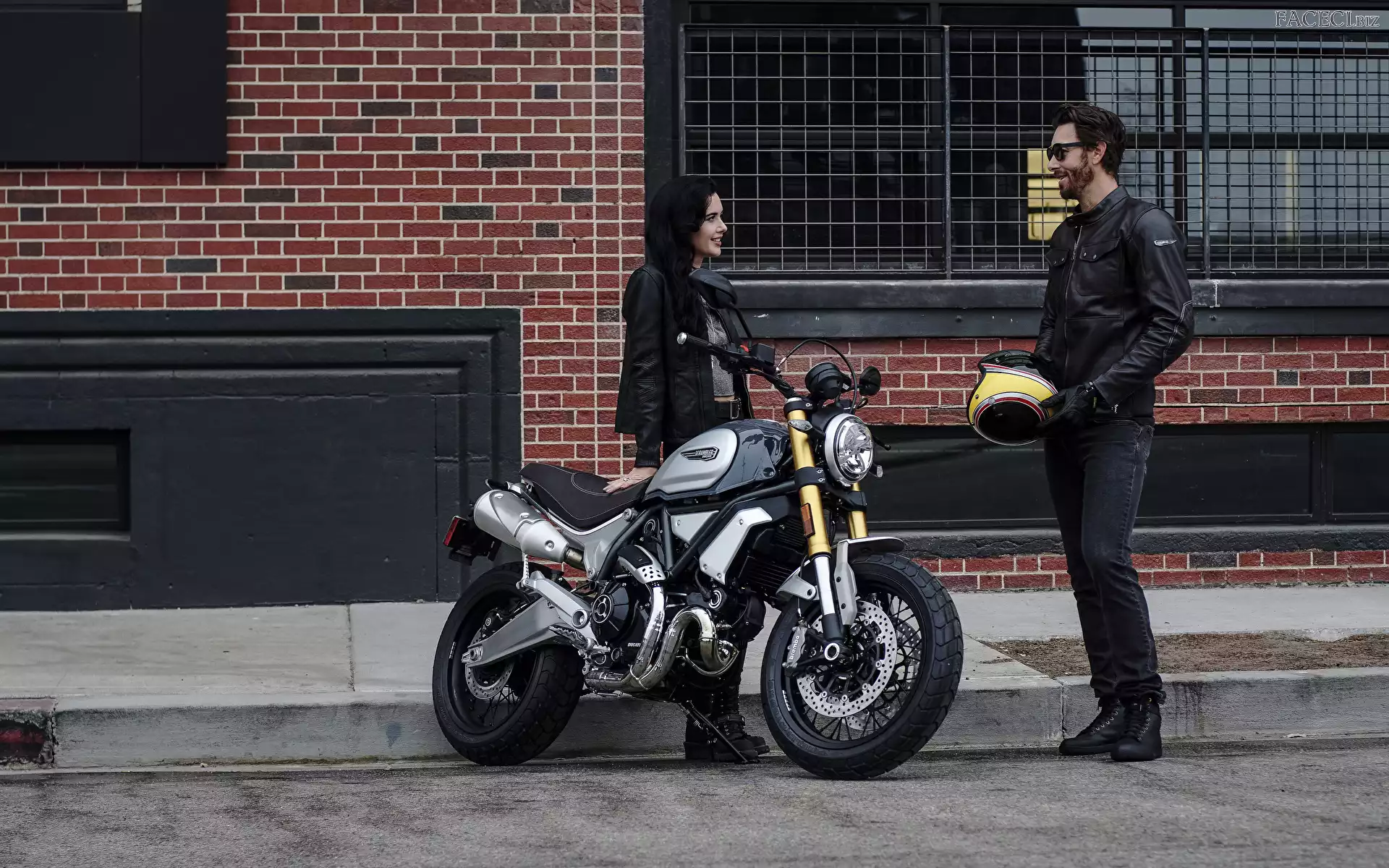 2018, Ducati Scrambler 1100 Special, Mężczyzna, Kobieta, Motor