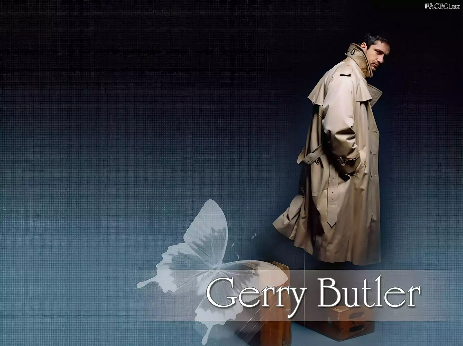 motyl, Gerard Butler, beżowy płaszc